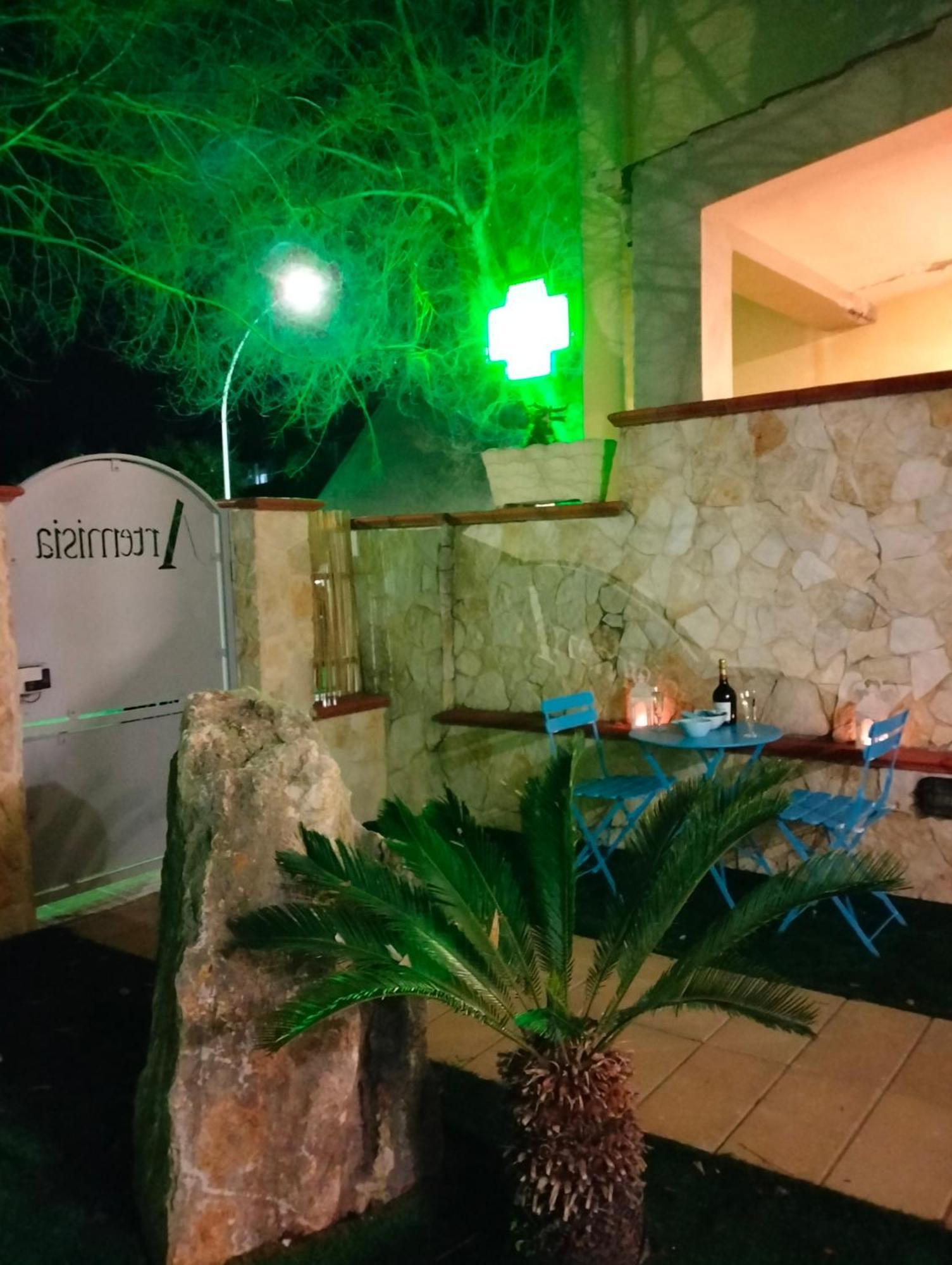 B&B Artemisia Алгеро Екстериор снимка